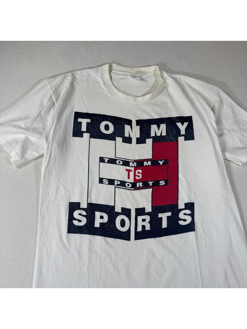 Vintage 90s Tommy Sports Tommy Hilfiger logo - Picture 2 of 6